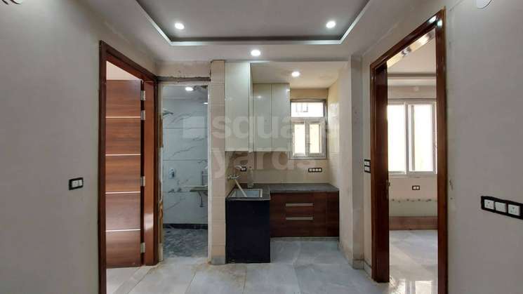3 Bedroom 300 Sq.Ft. Builder Floor in Rohini Sector 24 Delhi