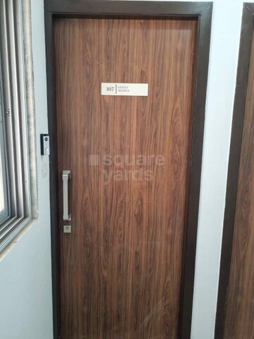Bathroom in 2 BHK Apartment at Green Meadows Bluilding 2 Chs Ltd, Kandivali East – for Rent