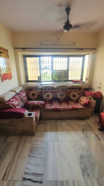 2 BHK Apartment For Rent in Green Gagan, Kandivali East