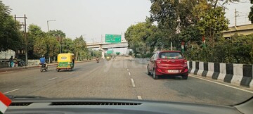  Plot – Exterior View View at Noida Expressway - for Sale