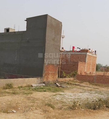  Plot – Exterior View View at Noida Expressway - for Sale