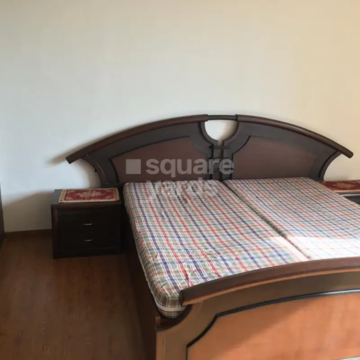 Bedroom in 4 BHK Apartment at Tulip Violet, Sector 69 – for Rent