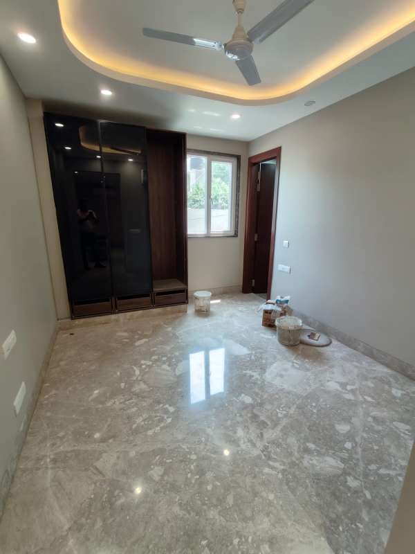 2 Bedroom 50 Sq.Yd. Builder Floor in Dwarka Mor Delhi