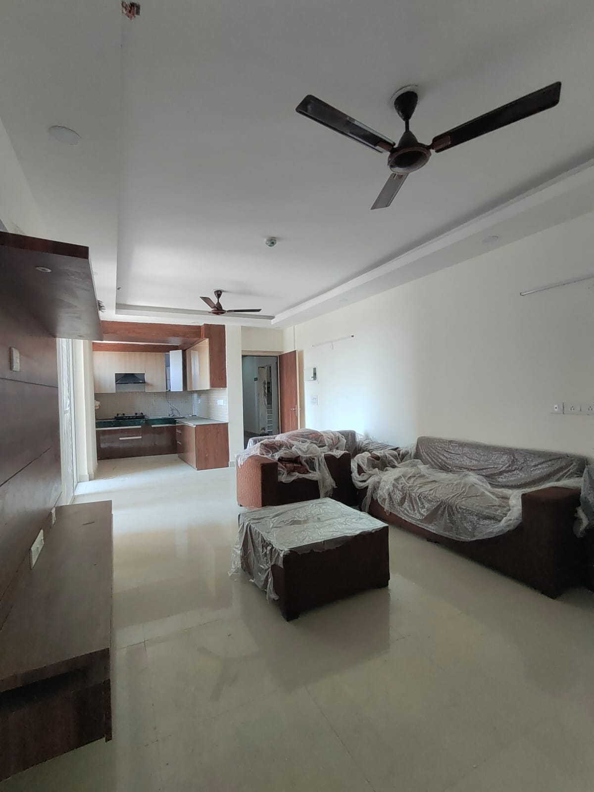 Rental 3 Bedroom 1350 Sq.Ft. Apartment in Jaypee Greens Aman, Sector ...