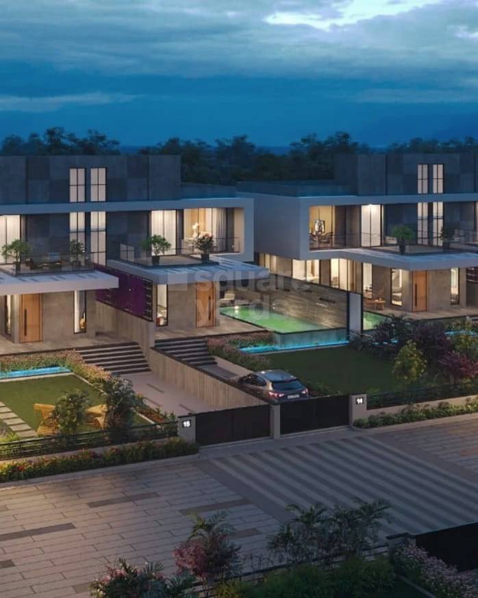 Resale 3 Bedroom 2600 Sq.Ft. Villa in Kamrej Surat 5375242