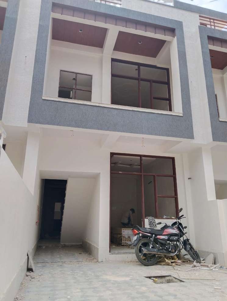 4 Bedroom 2100 Sq.Ft. Villa in Kalwar Road Jaipur