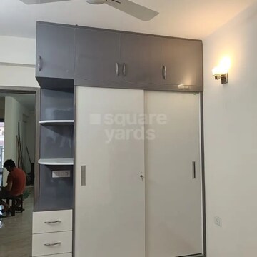 Room in 3 BHK Apartment at Emaar Palm Hills, Sector 77 – for Rent