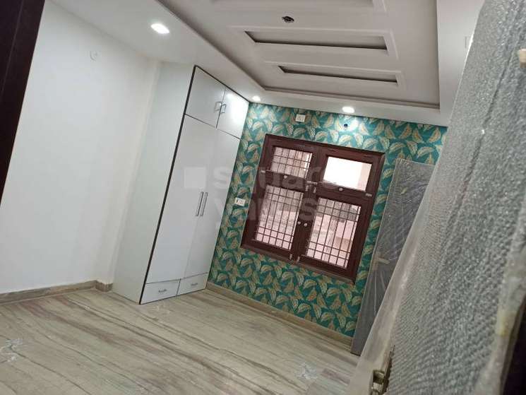 3 Bedroom 1000 Sq.Ft. Builder Floor in Rohini Sector 24 Delhi
