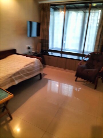 Master Bedroom in 2 BHK Apartment at Evershine Embassy, Andheri West – for Rent