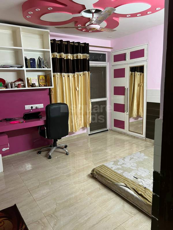 Resale 5 Bedroom 173 Sq.Yd. Independent House in Palam Vihar Gurgaon