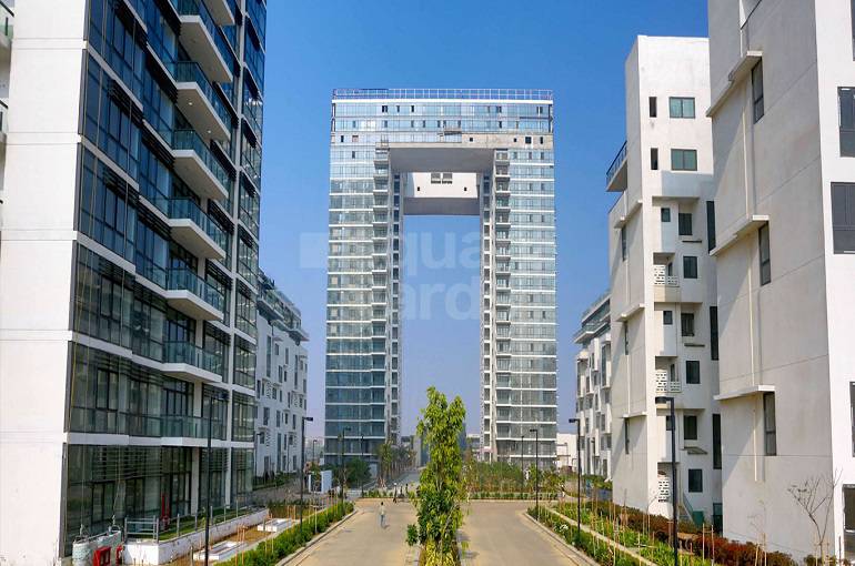Rental 3 Bedroom 2427 Sq.Ft. Apartment in Ireo The Grand Arch, Sector
