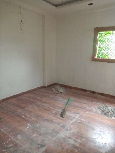 3 Bedroom 1350 Sq.Ft. Builder Floor in Sector 73 Noida