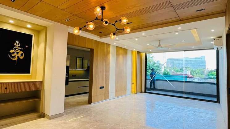 4 Bedroom 2700 Sq.Ft. Builder Floor in Central Gurgaon Gurgaon