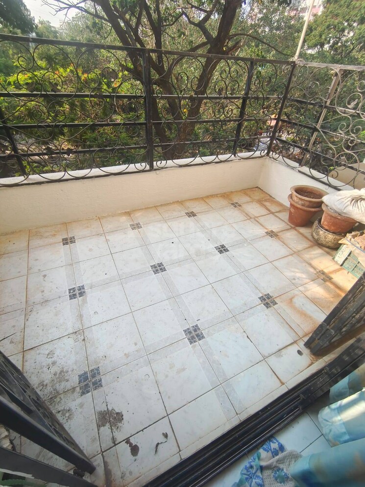 Balcony, bramha-aangan 1 Bedroom 600 Sq.Ft. Apartment In Salunkhe Vihar Society Pune 5384174