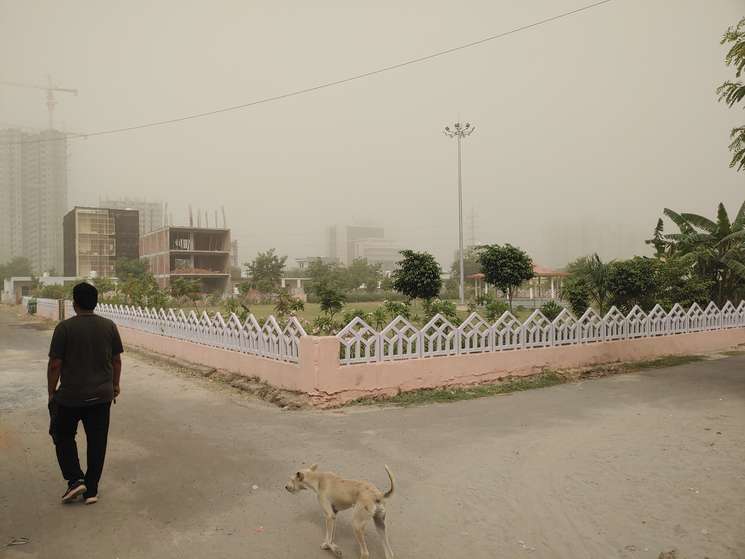 162 Sq.Mt. Plot in Greater Noida West Greater Noida