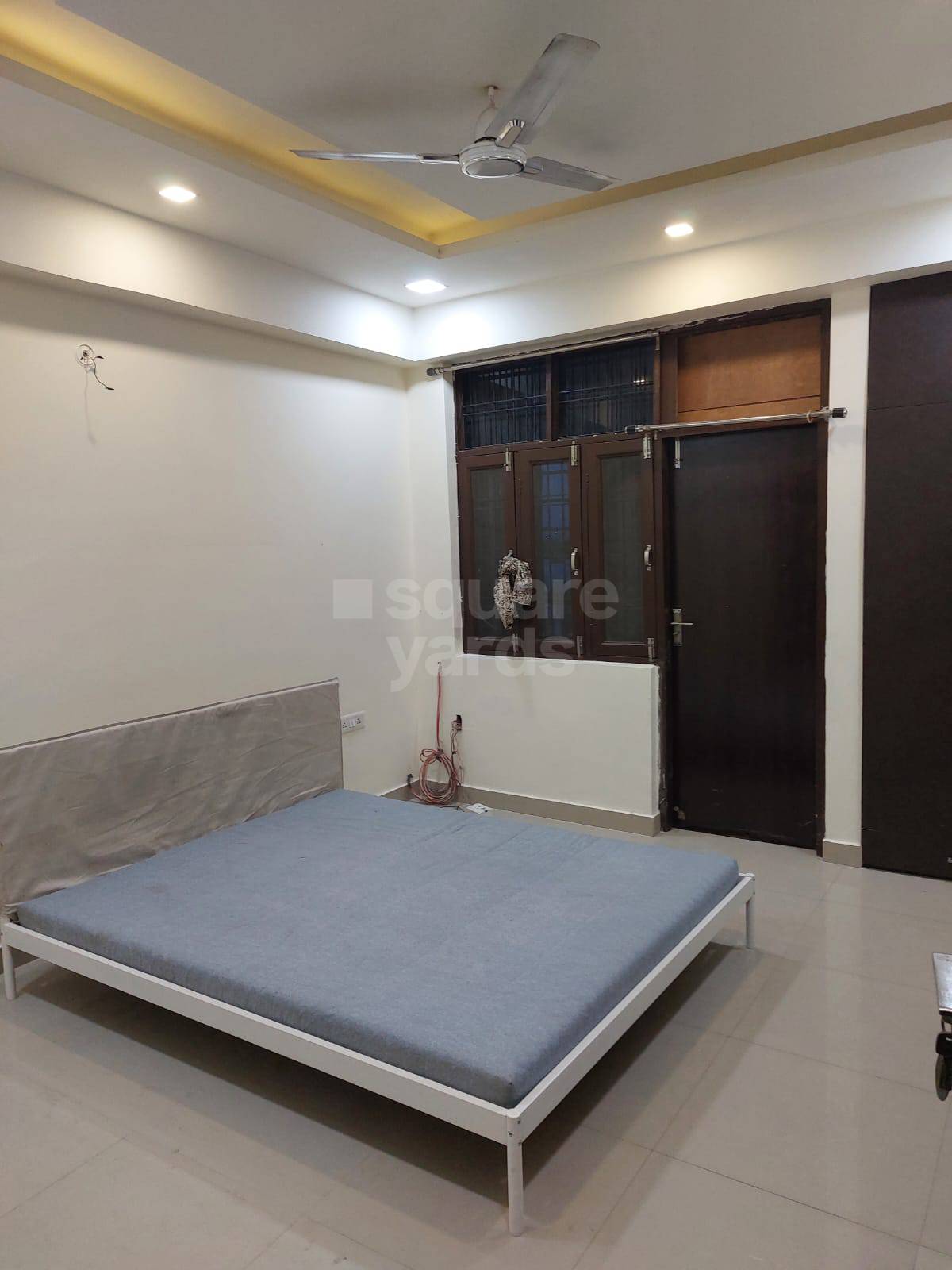 Rental 3 Bedroom 1450 Sq.Ft. Apartment in Saraswati Enclave, Gomati