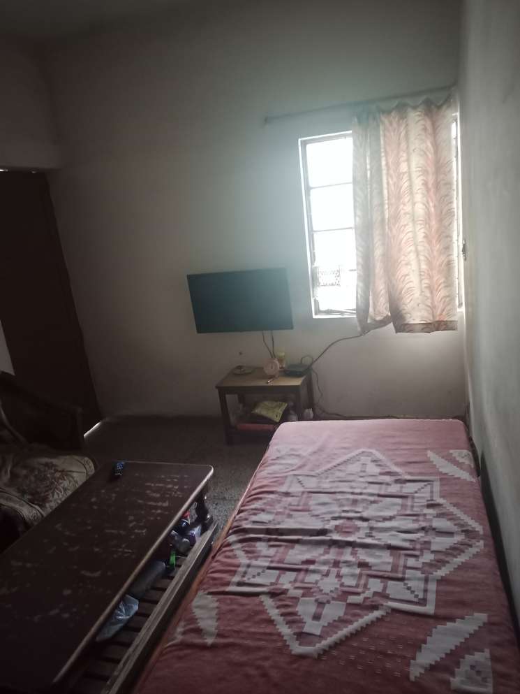 2 Bedroom 1100 Sq.Ft. Apartment in Rohini Sector 15 Delhi