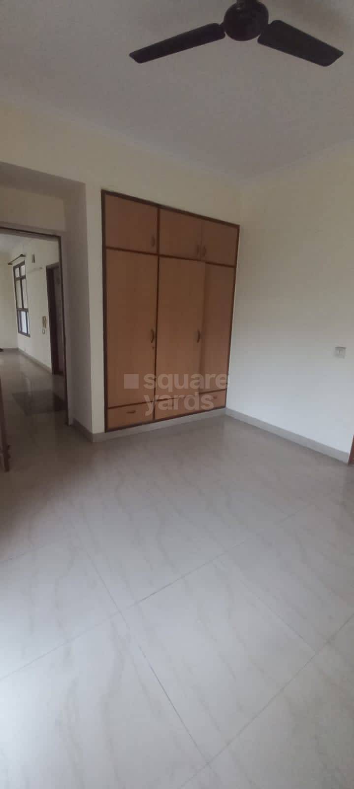 Rental 3.5 Bedroom 2900 Sq.Ft. Apartment in The Retreat Gurgaon, Sector