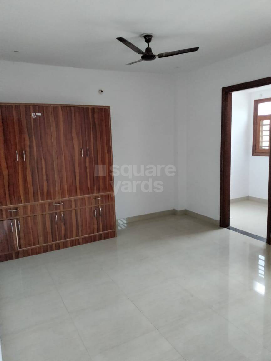 Rental 3 Bedroom 2150 Sq.Ft. Independent House in Sector 16 Faridabad