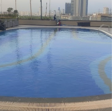 Swimming Pool in 2 BHK Apartment at M3M Skywalk, Sector 74 – for Rent