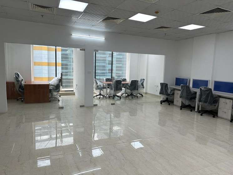 Commercial Office Space 1600 Sq.Ft. in Sector 132 Noida