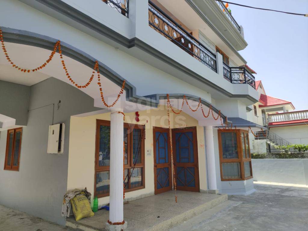 Rental 4 Bedroom 2500 Sq.Ft. Independent House in Dharampur Nehru