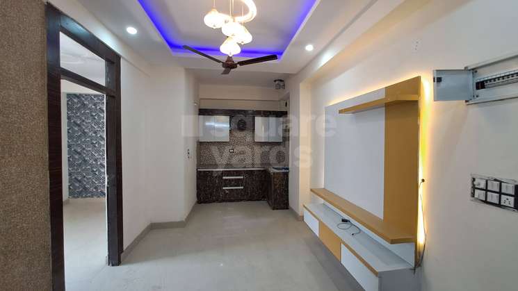 Arihant Apartment Near Sector 52 Metro Station In Sector 73 Noida
