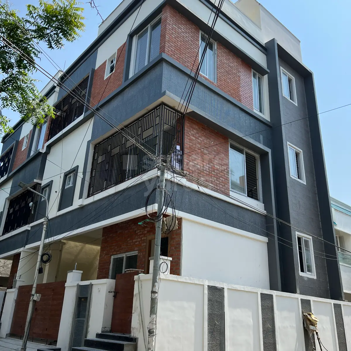 Resale 4 Bedroom 2174 Sq.Ft. Independent House in Palavakkam Chennai