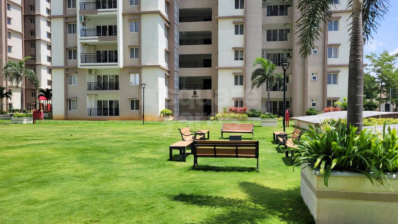 Rental 3 Bedroom 2615 Sq.Ft. Apartment in Movie Towers, Kokapet