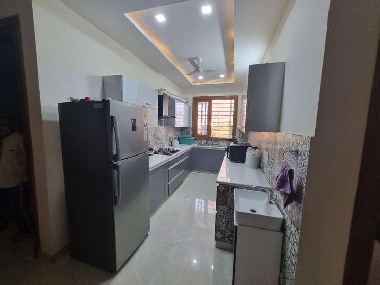3 Bedroom 160 Sq.Yd. Independent House in Ballabhgarh Sector 64 Faridabad