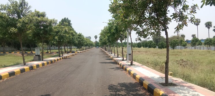 Resale 200 Sq.Yd. Plot in Puppalaguda Hyderabad - 5402992