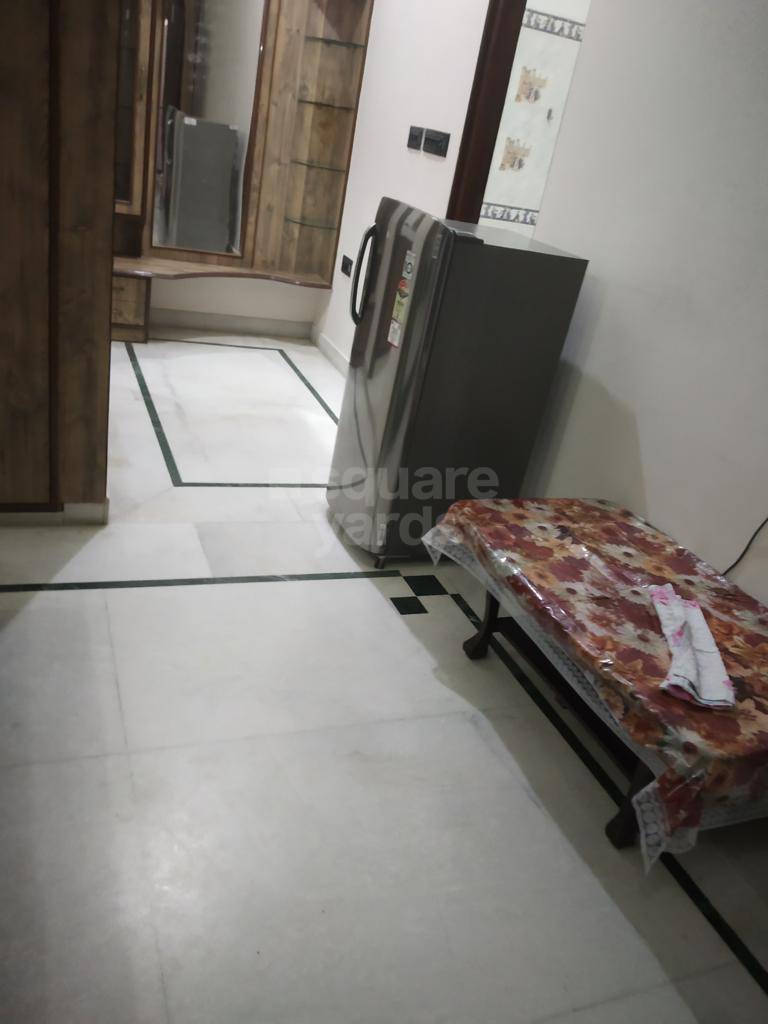 Rental 3 Bedroom 1750 Sq.Ft. Apartment in Vibhuti Khand Lucknow 5488381