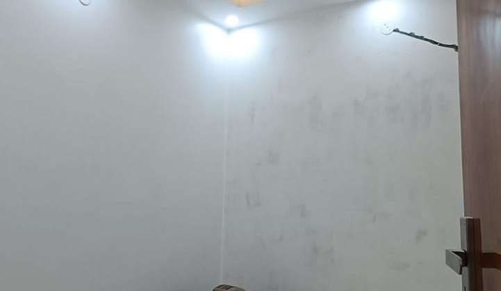 1 Bedroom 500 Sq.Ft. Builder Floor in Rama Park Delhi