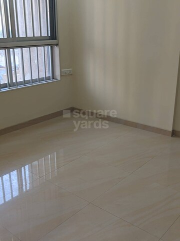 Room in 2 BHK Apartment at Gundecha Symphony, Andheri West – for Rent