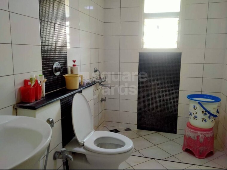 Bathroom, sobha-carnation-pune 4 Bedroom 3000 Sq.Ft. Apartment In Kondhwa Pune 5416036