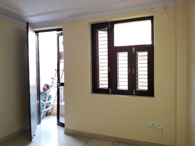 2 Bedroom 668 Sq.Ft. Builder Floor in Chanakya Place Delhi