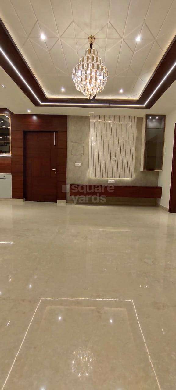 4 Bedroom 2400 Sq.Ft. Builder Floor in Indirapuram Ghaziabad