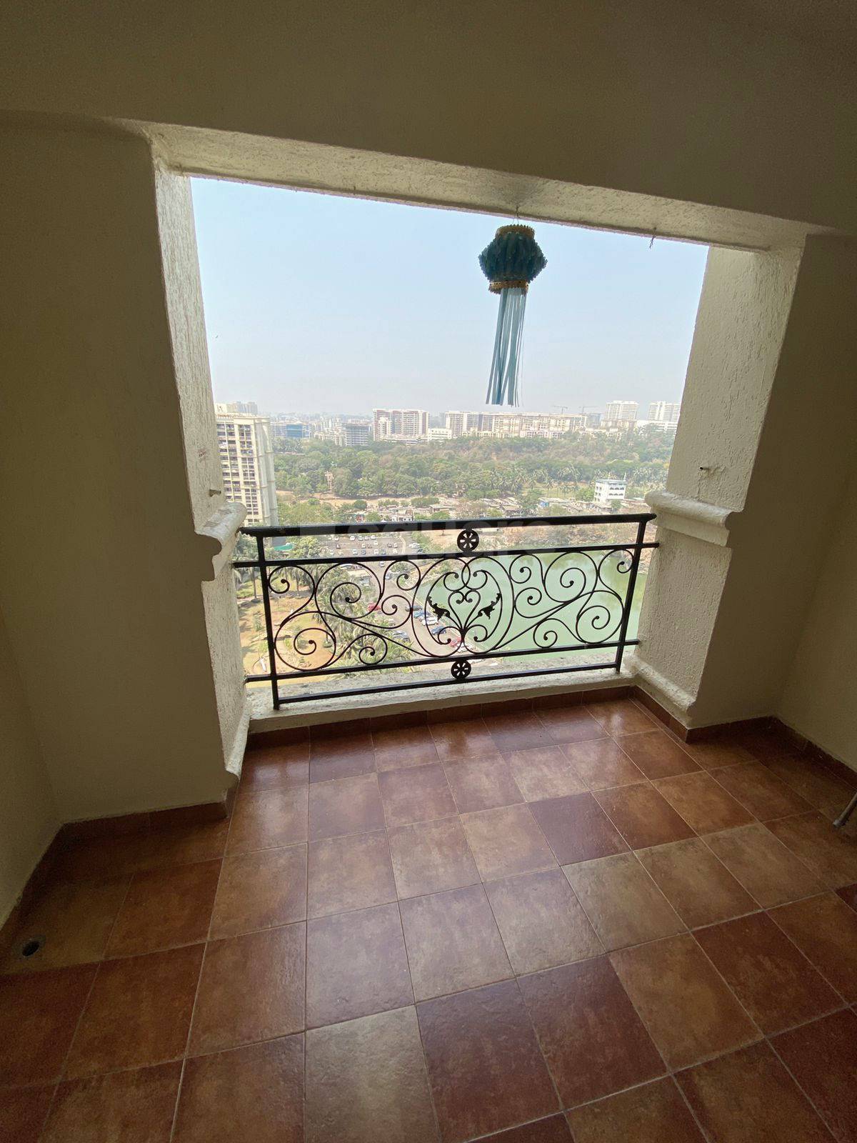 Rental 3 Bedroom 1350 Sq.Ft. Apartment in Ekta Lake Lucerne, Powai