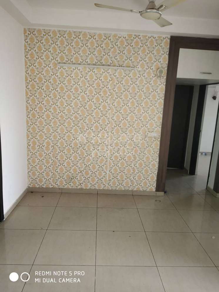 2.5 Bedroom 1075 Sq.Ft. Apartment in Garhi Chaukhandi Noida