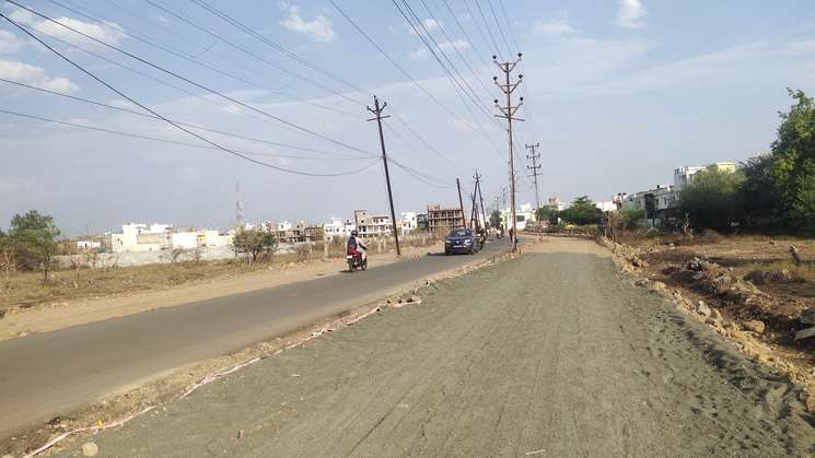 Commercial Land 2080 Sq.Ft. in Kolar Road Bhopal