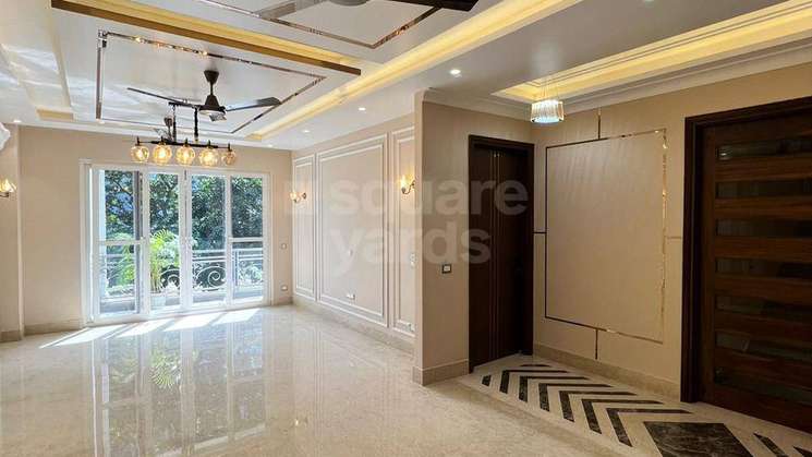 4 Bedroom 300 Sq.Yd. Builder Floor in Sushant Lok I Gurgaon