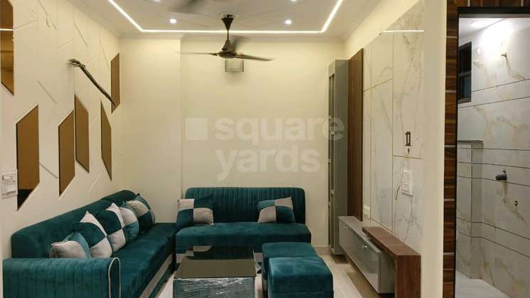 3 Bedroom 80 Sq.Yd. Builder Floor in Uttam Nagar Delhi