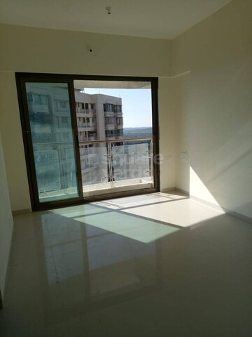 Master Bedroom in 3 BHK Apartment at Cosmopolis Tower, Andheri West – for Rent