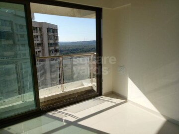 Bedroom in 3 BHK Apartment at Cosmopolis Tower, Andheri West – for Rent