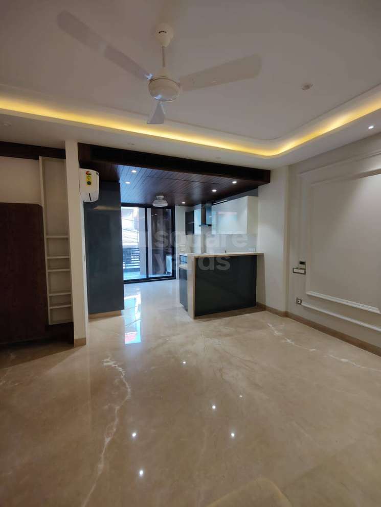 3 Bedroom 1800 Sq.Ft. Builder Floor in Paschim Vihar Delhi