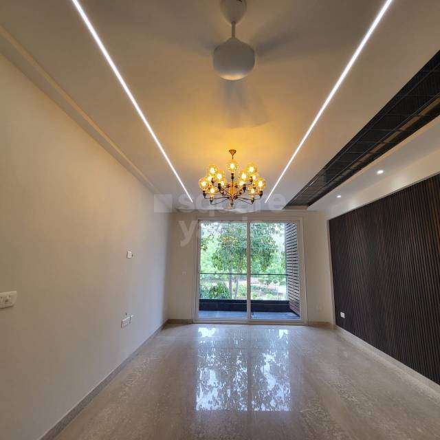 4 Bedroom 316 Sq.Yd. Builder Floor in Dlf Phase ii Gurgaon