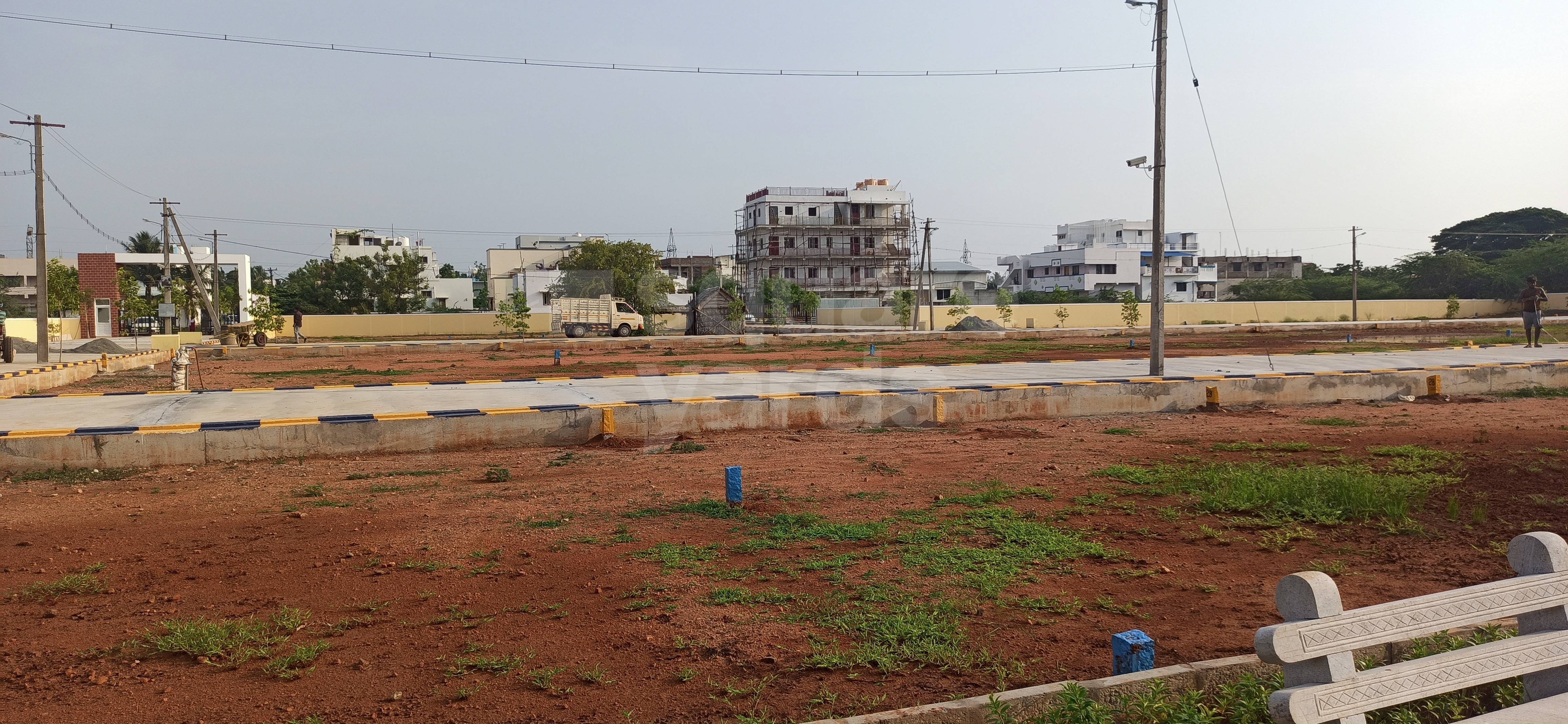 Resale 1200 Sq.Ft. Plot in Karumandapam Trichy 5435577