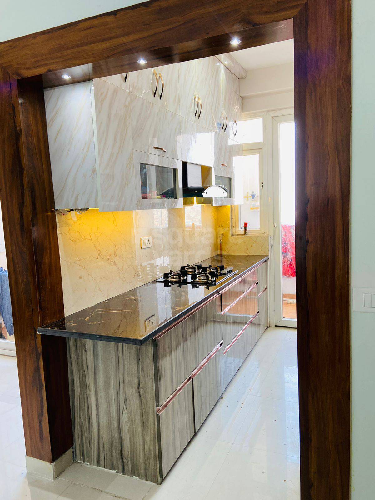 Rental 3 Bedroom 1595 Sq.Ft. Apartment in Ajnara Le Garden Phase II