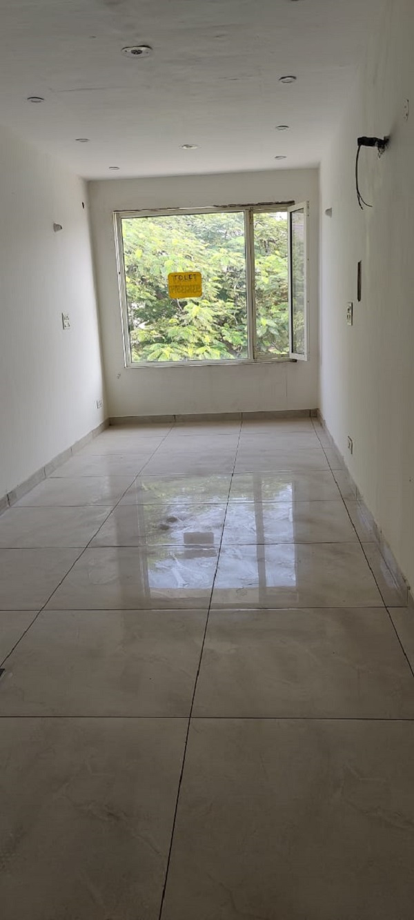 Rental Commercial Shop 600 Sq.Ft. in Sector 12 Panchkula Panchkula