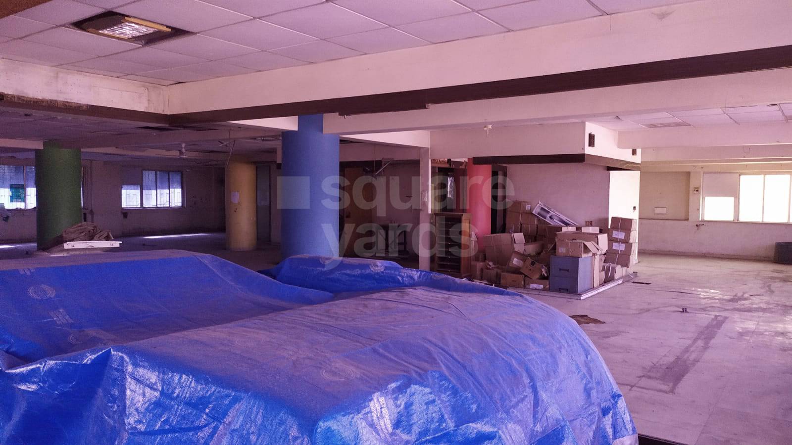 Rental Commercial Office Space 4080 Sq.Ft. in Masjid Bunder East Mumbai